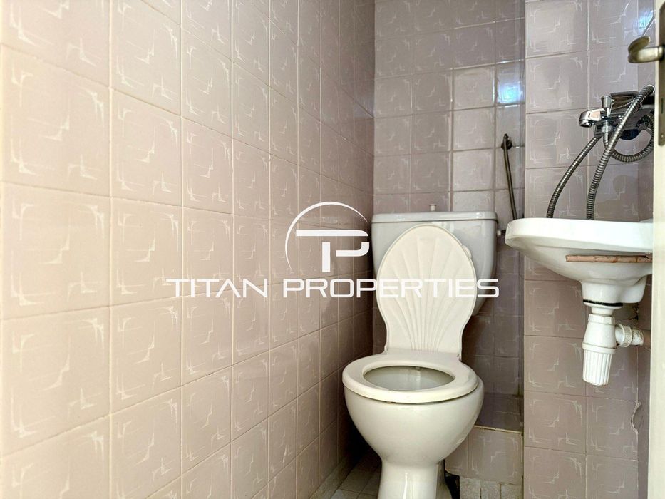 Ключ в агенцията! Тристаен апартамент в кв. Кършияка