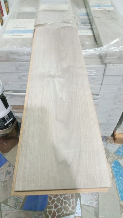 Продам ламинат бельгийский