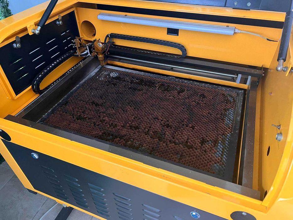 CO2 Лазер / Гравир 80w