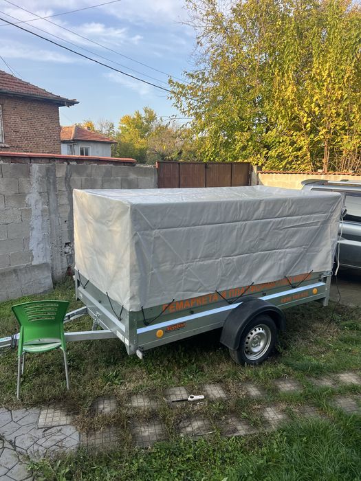 Ремаркета и платформи под наем и транпортни услуги