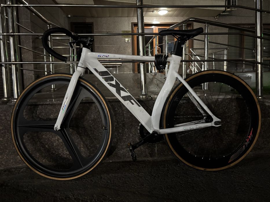 Продаю фикс Jixf