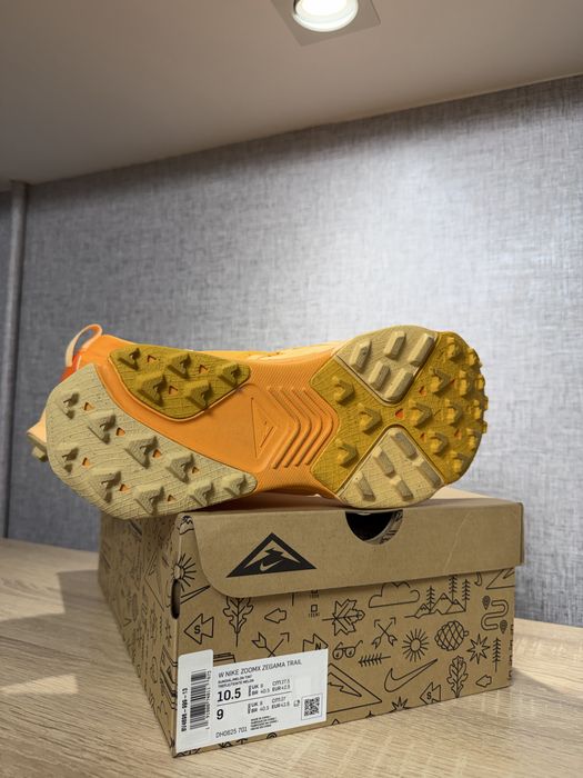 NIKE zoom zegama trail