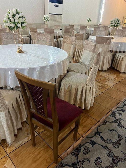 Стол стул холати яхши, срочно сотилади 80000