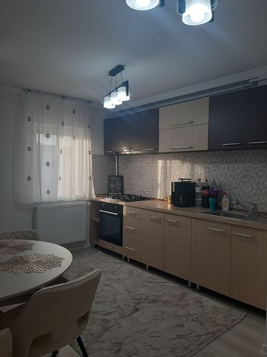 Proprietar,vand apartament modern,zona foarte linistita,2 camere Micalaca str. Vaslui