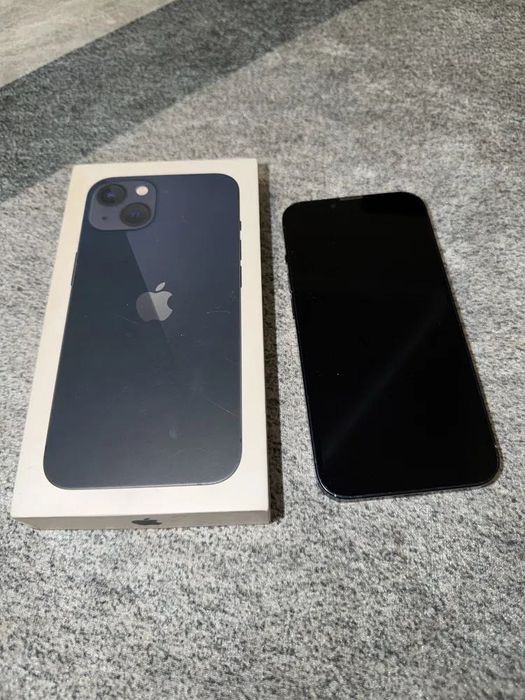 Продам iPhone 13 айфон 13
