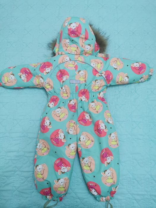 Зимний комбенезон на девочку