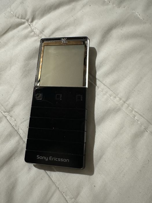 Sony Ericsson XPERIA Pureness X5