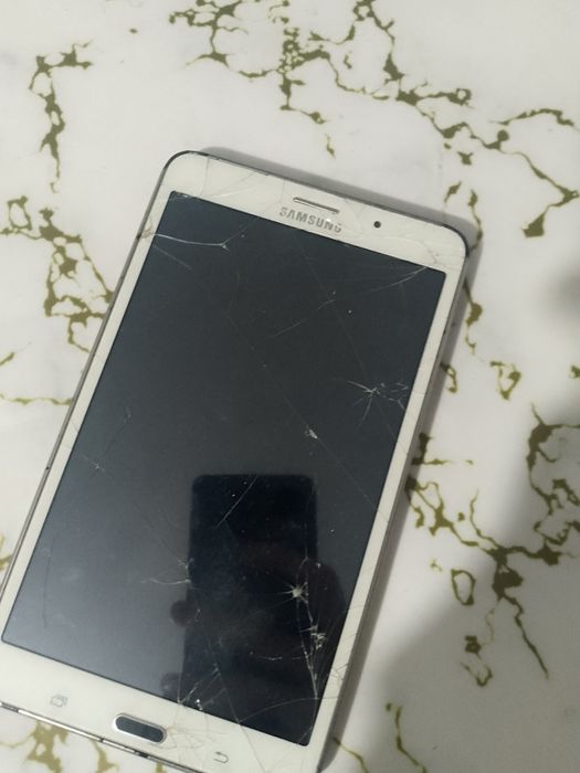 Планшет Samsung Tap 4