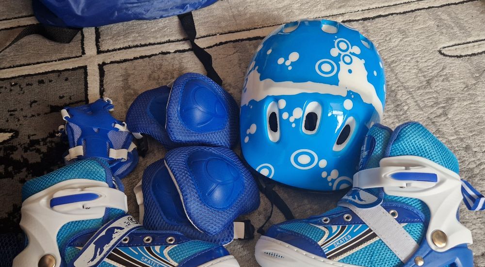 Role Copii Marime 31 34 + Casca Jenunchere Cotiere mănuși