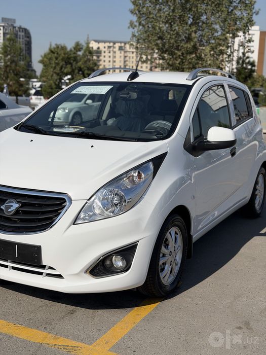 Спарк 2020  4 поз фул.  Автомат бир кул 92000 пробег