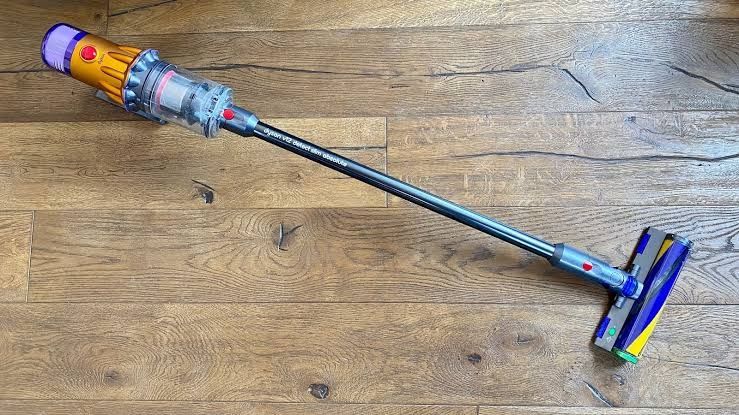 Dyson V12 Slim Absolute — лёгкий, мощный и удобный