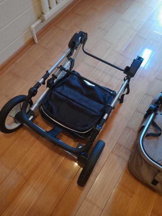 Продается коляска трансформер