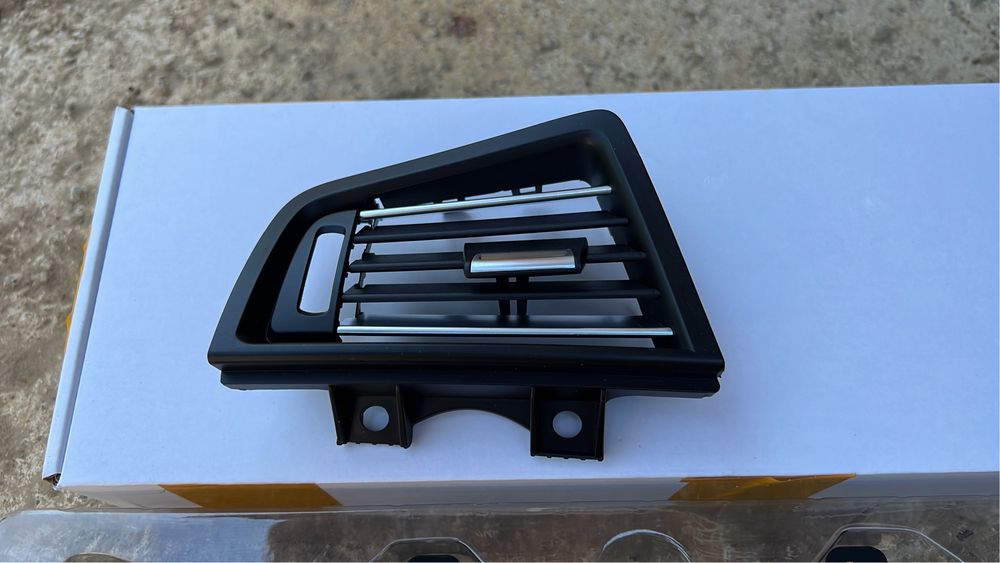 Grila centrala ventilație bord Crom Bmw f10 f11 f12 f18 stanga dreapta