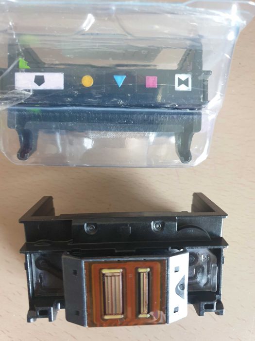 Cap de imprimare 5 sloturi CB326A pentru imprimante HP Photosmart