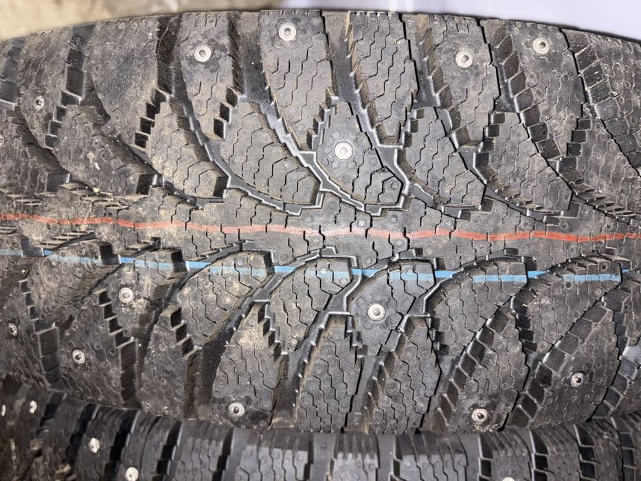 Покрышка шиповный