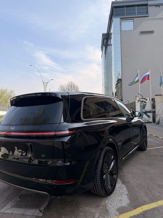 Lixiang L9 ultra 2025