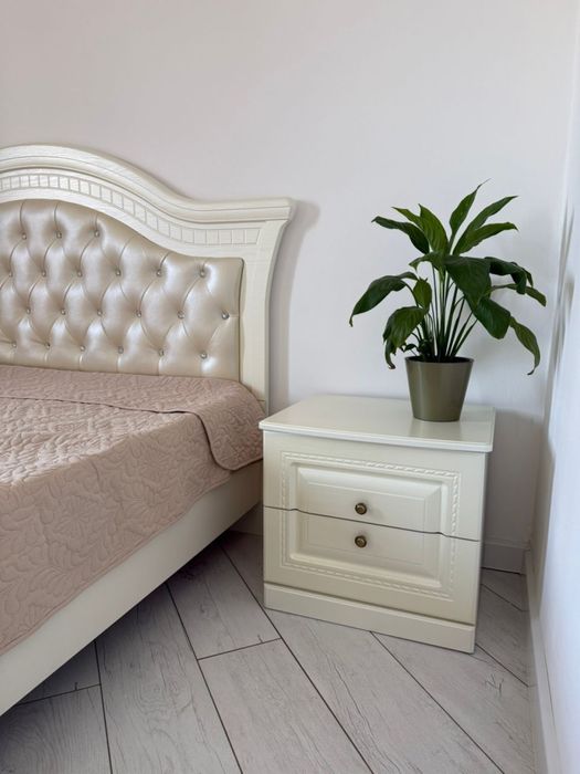 Спальный гарнитур в отличном состоянии