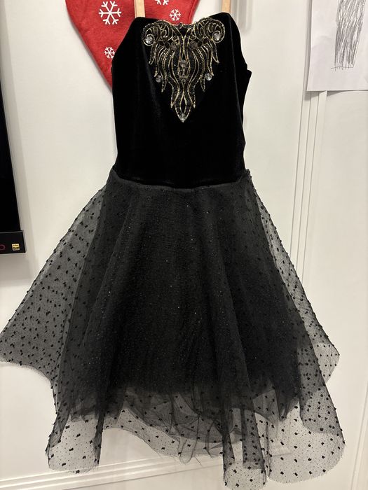 Платье для девочки 7-6 лет