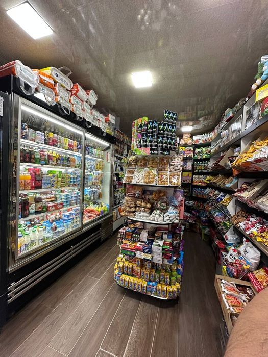 Магазин сотилади эски турон банк рупараси