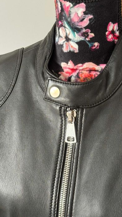 Vand geaca 100% Piele Zara Man in stare impecabila - Marimea M