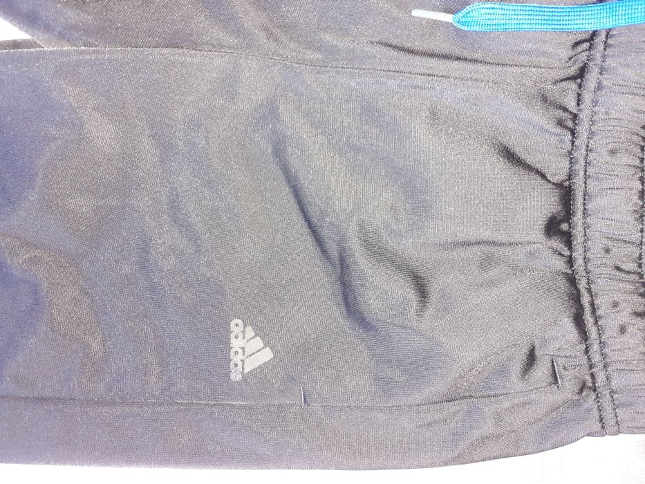 Екип на Адидас/adidas