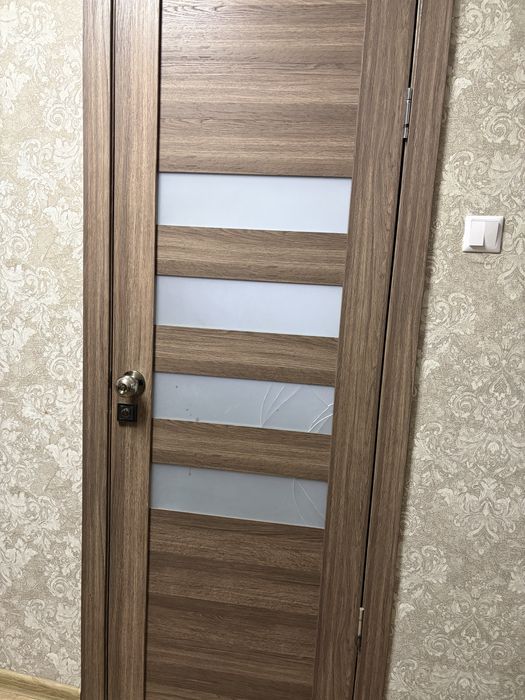 Продам 3 двери межкомнатные