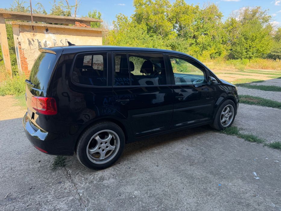 Vw touran 2011 1.6 TDI