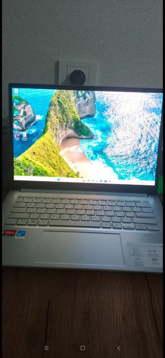 Продам Asus Vivobook 14 Pro OLED