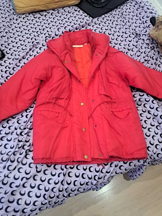 Дамско червено яке