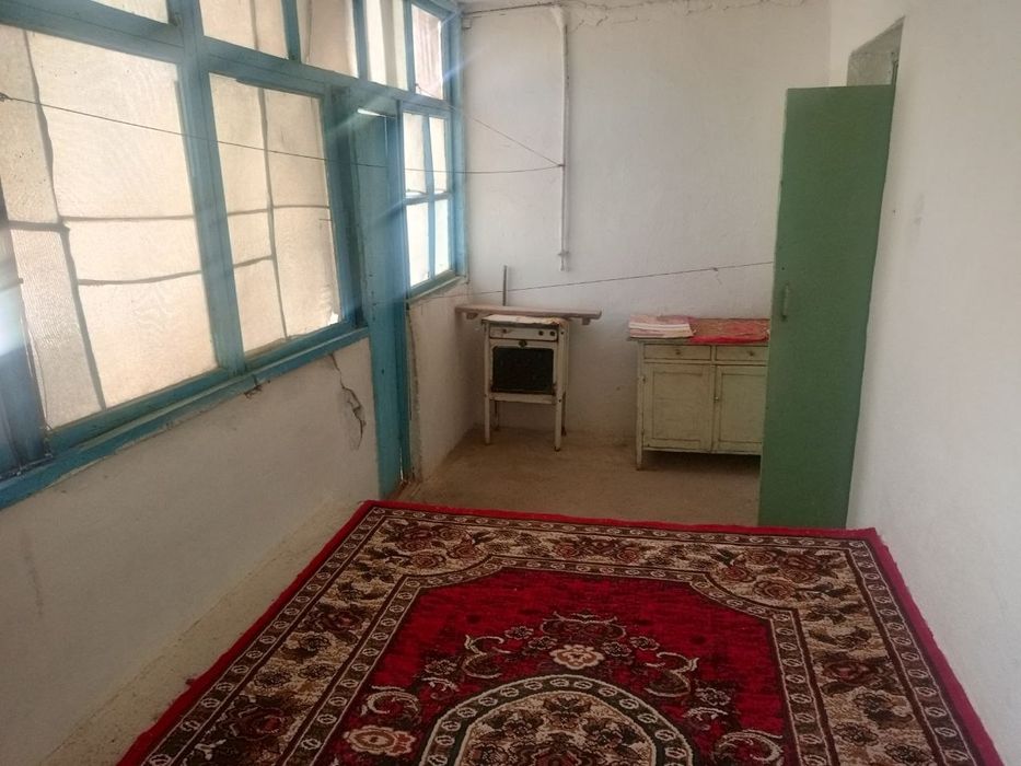 Uy sotiladi Qashqadaryo vil qamashi tumanida 2 mikrorayon
