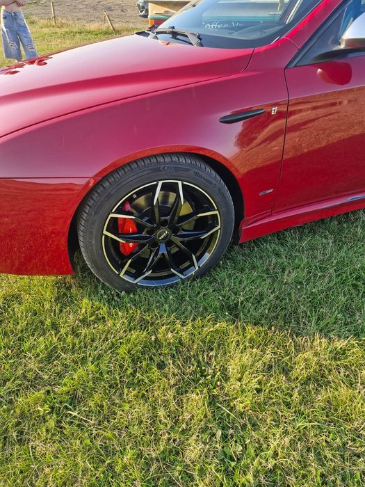 Vând alfa Romeo 159 TI
