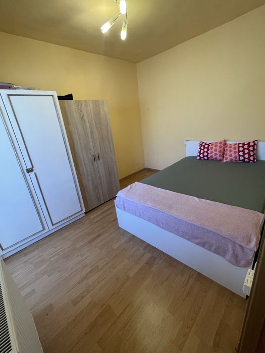 Inchiriez apartament 2 camere