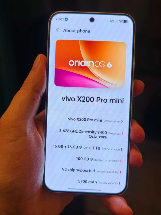 За продажба Vivo X200 Pro Mini 16GB/1Tb