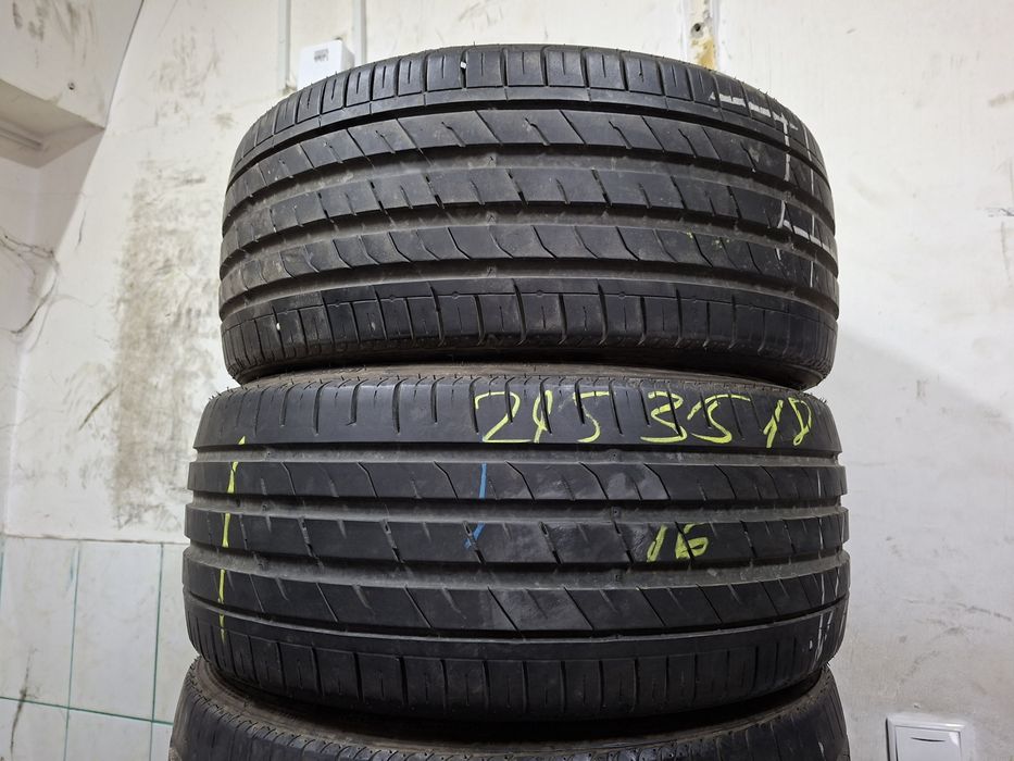 Set 4 anvelope 215/35 R18 Nexen