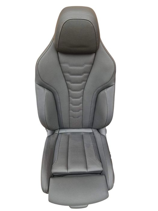 Bmw G16 8 series кожен салон