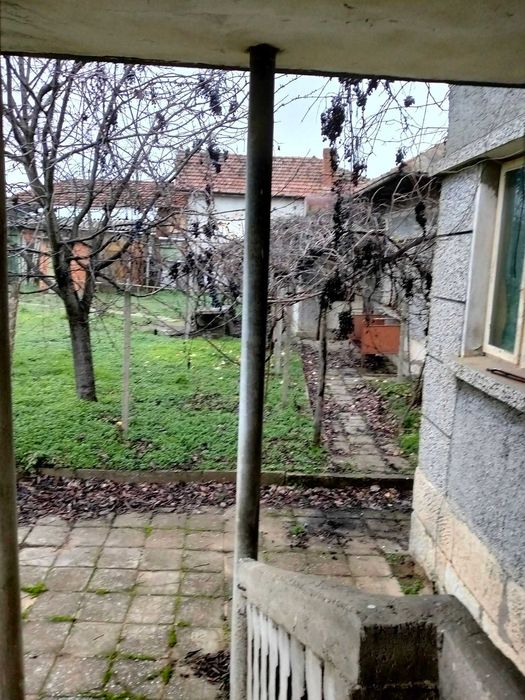 Продава къща в Ряхово