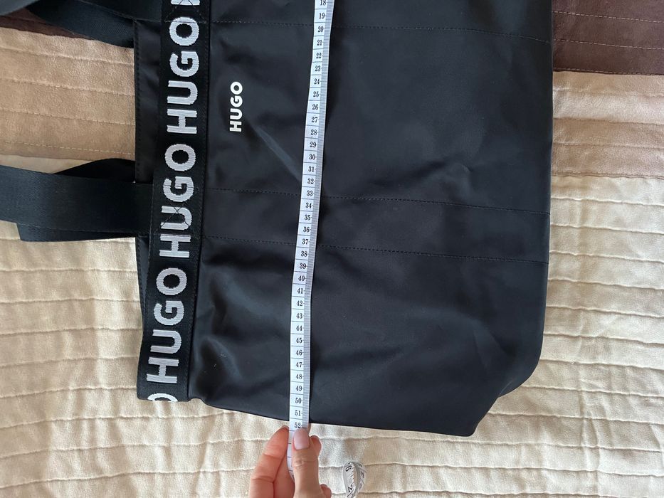 Чанта Hugo. Много запазена
