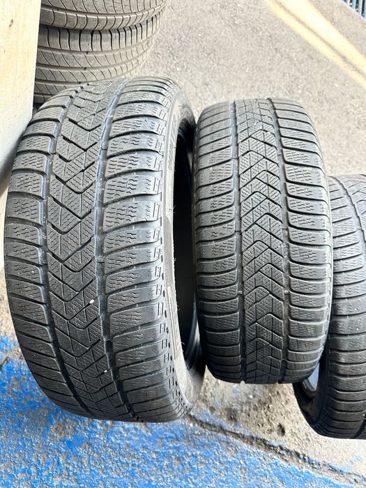 Anvelope de iarna Pirelli
