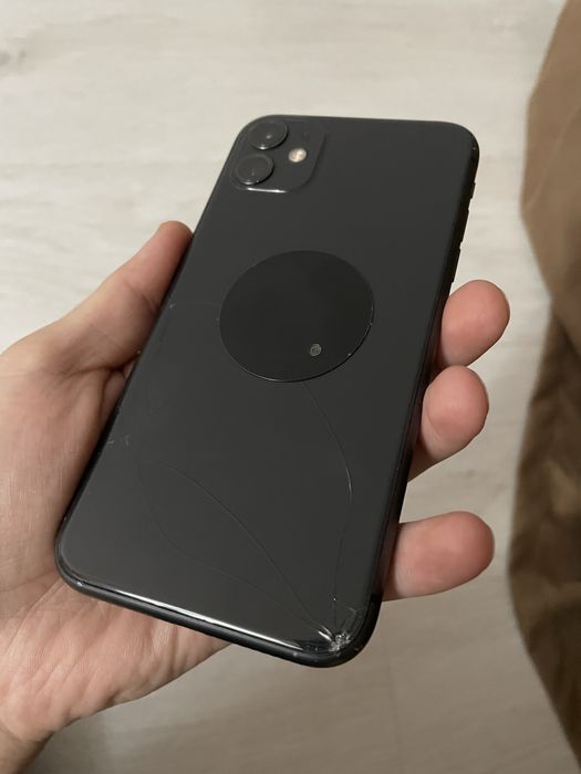 Продам iPhone 11 128gb