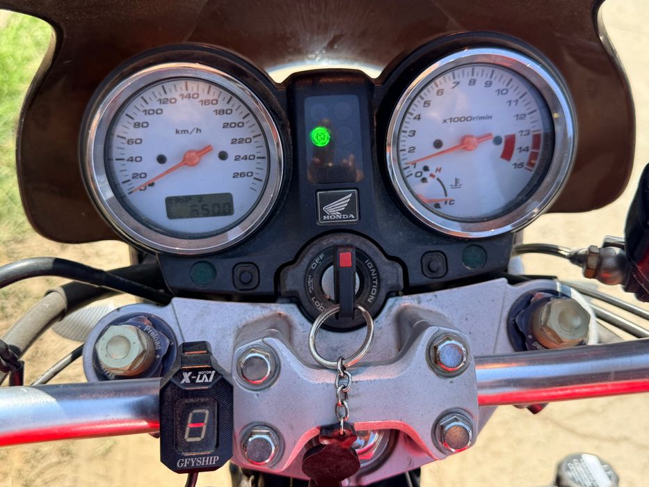 Honda hornet 600