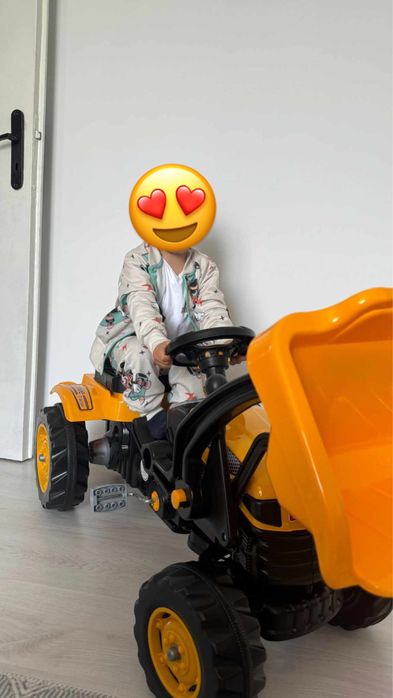 Детски трактор с гребло