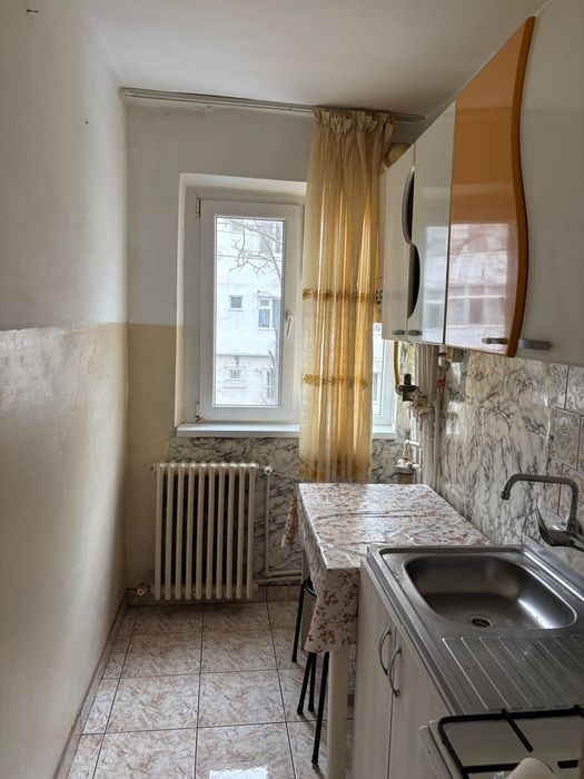 Vând apartament cu 2 camere