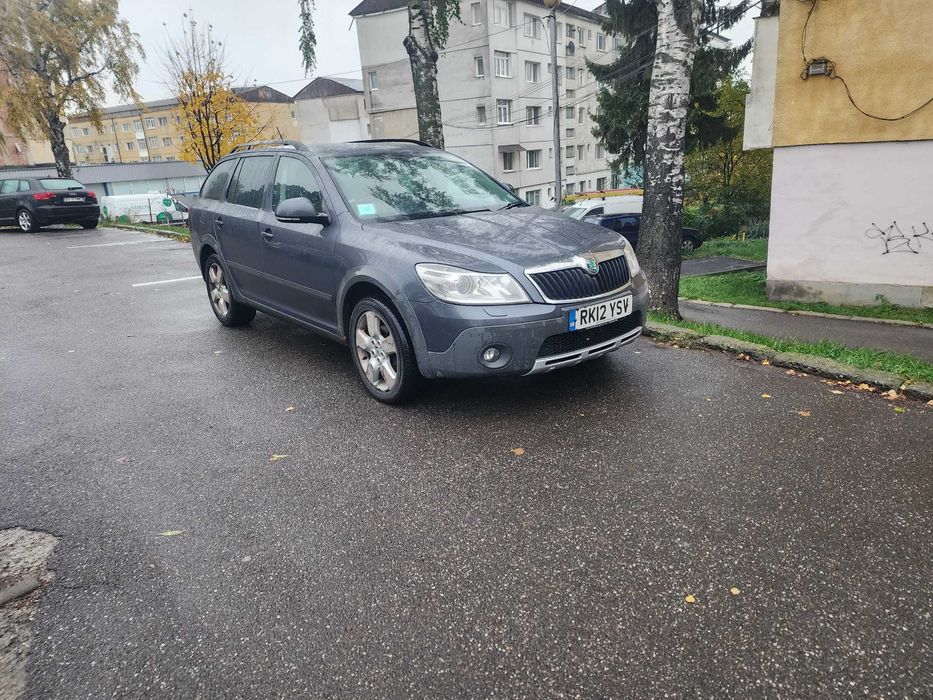 Vand skoda octavia scout volan dreapta