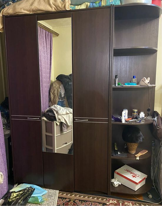 Продам шкаф в спальню