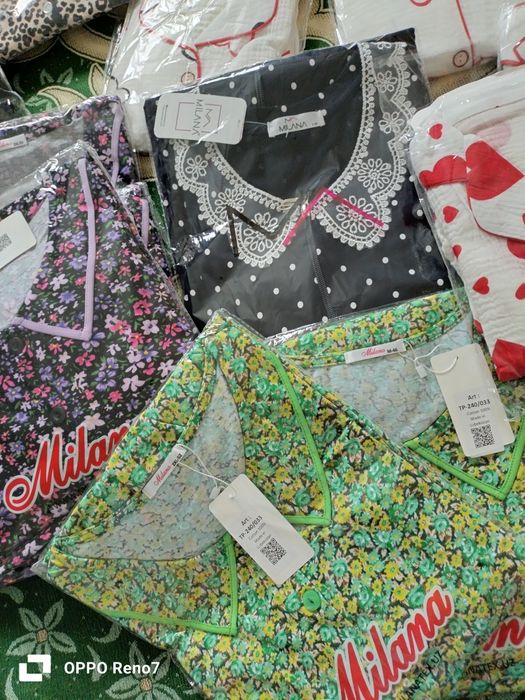 Халаттар сатылады