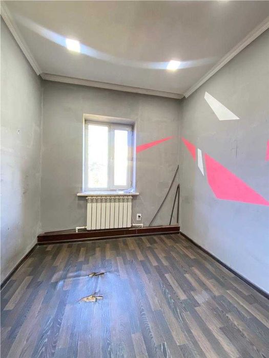 в продаже  дом 4 комнаты. Город