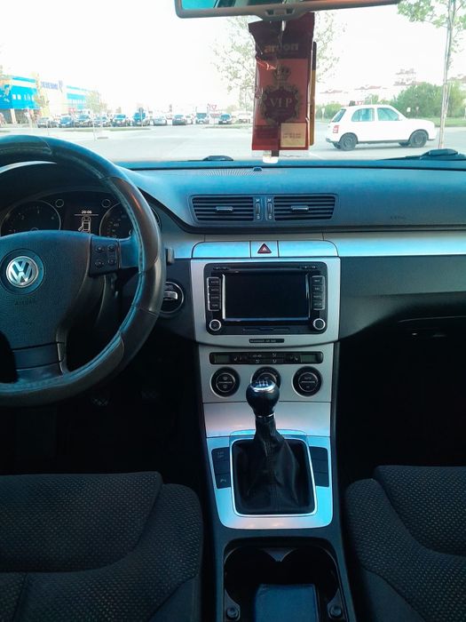 VOLKSWAGEN Passat 2009 — imagine 4