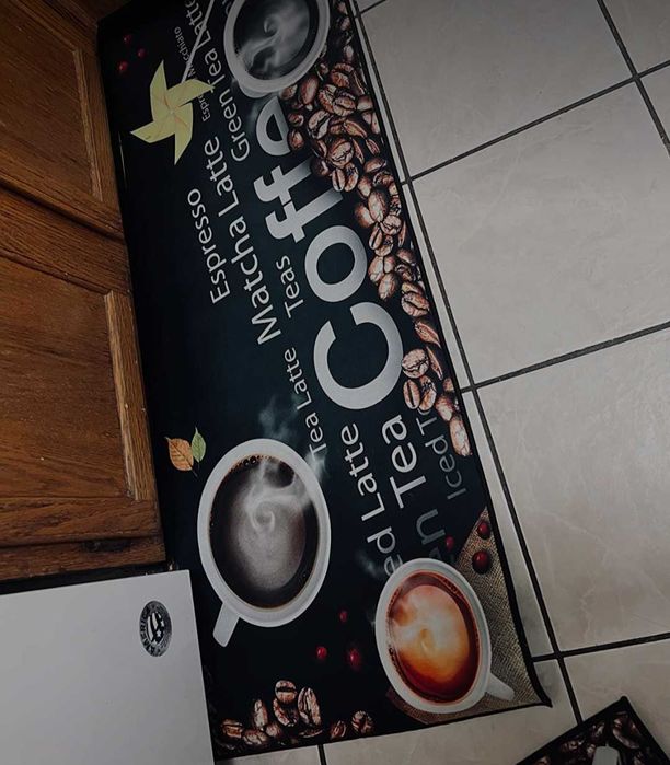 Противоплъзгащи и водоустойчиви килимчета за баня