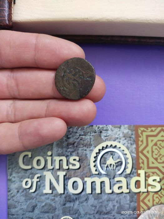 Древняя монета коллекционная