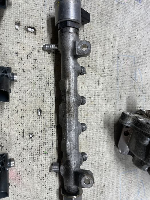 Kit injectie complet Volkswagen Passat B8 Break 1.6 Motorina 2016